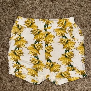 Kate Quinn Retro Pocket Shorts - Bananas